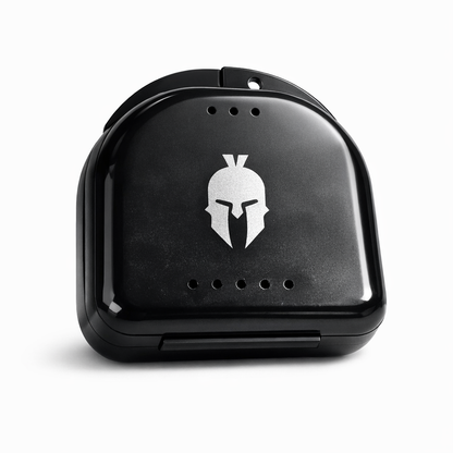 MOUTH GUARD + STORAGE CASE