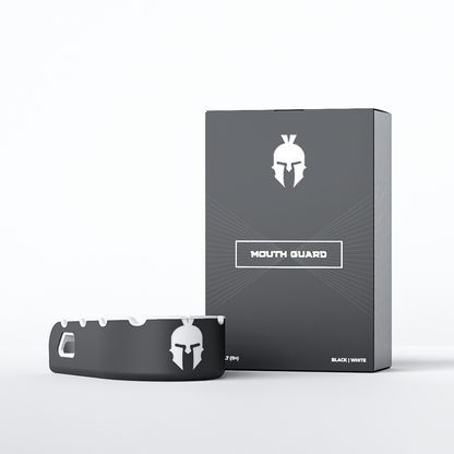 MOUTH GUARD + STORAGE CASE